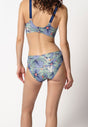 Rückansicht von einem Damen-Model, das HU attentivesky flowers mikrofaser Rio Slip trägt