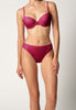 Vorderansicht von einem Damen-Model, das HU vivacious mikrofaser Rio Slip trägt