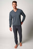 Vorderansicht von einem Herren-Model, das HU graphic minimal baumwolle Pyjama lang trägt