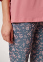 Nahaufnahme von einem Damen-Model, das HU brandied apricot baumwolle Pyjama 3/4 trägt