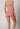 Rückansicht von einem Damen-Model, das HU brandied apricot baumwolle Maxi Slip Doppelpack trägt