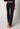 Rückansicht von einem Damen-Model, das HU anthracite modal/viskose/tencel Hose lang trägt