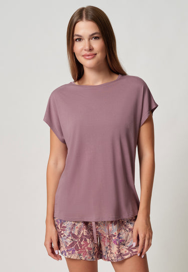 Vorderansicht von einem Damen-Model, das HU twilight mauve modal/viskose/tencel Shirt kurzarm trägt