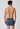 Rückansicht von einem Herren-Model, das HU blue riffle baumwolle Boxershorts trägt