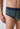 Nahaufnahme von einem Herren-Model, das HU duffle bag minimal baumwolle Slip mit Eingriff trägt