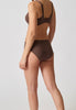 Rückansicht von einem Damen-Model, das HU plum truffle mikrofaser Rio Slip trägt