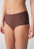 Nahaufnahme von einem Damen-Model, das HU plum truffle mikrofaser Maxi Slip trägt
