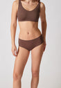 Vorderansicht von einem Damen-Model, das HU plum truffle mikrofaser Midi Slip trägt