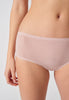 Nahaufnahme von einem Damen-Model, das HU burnished lilac mikrofaser Midi Slip trägt