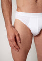 Nahaufnahme von einem Herren-Model, das HU white baumwolle Slip Doppelpack trägt