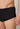 Nahaufnahme von einem Herren-Model, das HU black baumwolle Slip mit Eingriff Doppelpack trägt