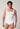 Vorderansicht von einem Herren-Model, das HU white baumwolle Tanktop Doppelpack trägt