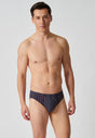 Vorderansicht von einem Herren-Model, das HU black stripes selection baumwolle Slip Doppelpack trägt