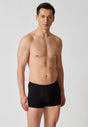 Ansicht von einem Herren-Model, das HU black stripes selection baumwolle Pants Doppelpack trägt