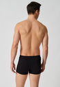 Ansicht von einem Herren-Model, das HU black stripes selection baumwolle Pants Doppelpack trägt