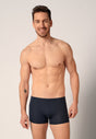 Ansicht von einem Herren-Model, das HU blue-black selection baumwolle Pants 3er Pack trägt