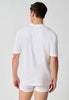 Rückansicht von einem Herren-Model, das HU white baumwolle Shirt kurzarm trägt
