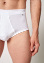 Nahaufnahme von einem Herren-Model, das HU white baumwolle Slip mit Eingriff trägt
