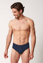Vorderansicht von einem Herren-Model, das HU navy baumwolle Slip mit Eingriff trägt