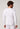 Rückansicht von einem Herren-Model, das HU white baumwolle Shirt langarm trägt