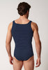 Rückansicht von einem Herren-Model, das HU navy baumwolle Tanktop trägt