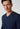 Nahaufnahme von einem Herren-Model, das HU dress blue baumwolle Shirt langarm trägt