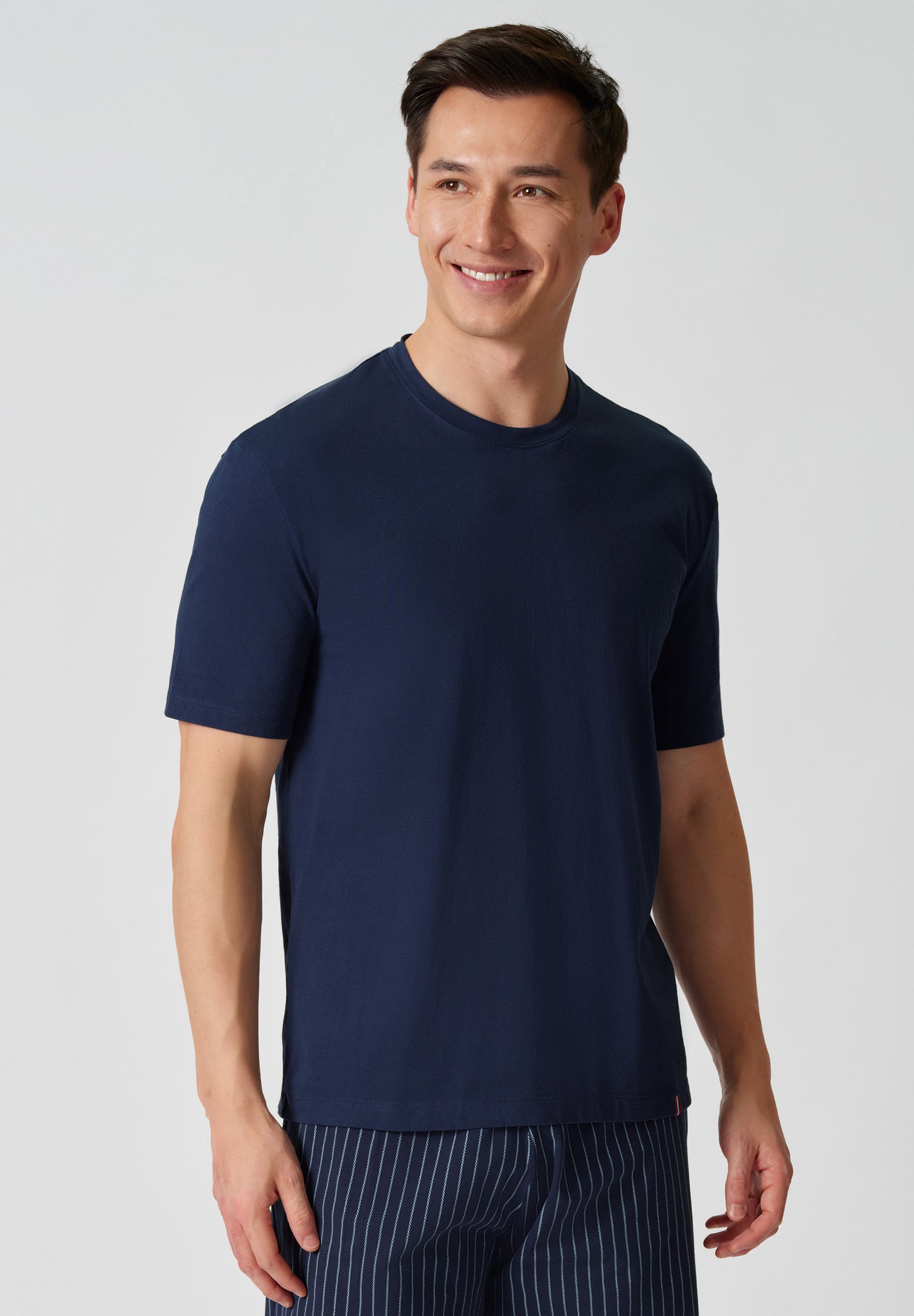 Vorderansicht von einem Herren-Model, das HU dress blue baumwolle Shirt kurzarm trägt