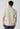 Rückansicht von einem Herren-Model, das HU beige melange baumwolle Shirt kurzarm trägt