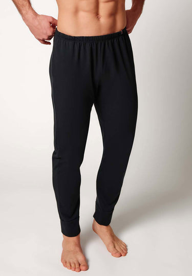 Vorderansicht von einem Herren-Model, das HU black baumwolle Hose lang trägt
