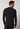 Rückansicht von einem Herren-Model, das HU black baumwolle Shirt langarm trägt
