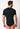 Rückansicht von einem Herren-Model, das HU black modal/viskose/tencel V-Shirt kurzarm trägt