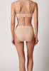 Rückansicht von einem Damen-Model, das HU dusty rose baumwolle Midi Slip Doppelpack trägt