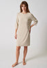 Vorderansicht von einem Damen-Model, das HU champagner modal/viskose/tencel Kleid 3/4 Ärmel trägt