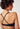 Nahaufnahme von einem Damen-Model, das HU black mikrofaser Triangel Spacer BH trägt