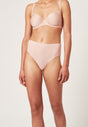 Vorderansicht von einem Damen-Model, das HU dusty rose baumwolle Maxi Slip Doppelpack trägt