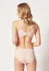 Rückansicht von einem Damen-Model, das HU dusty rose mikrofaser Soft BH herausn. Pads trägt