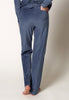 Rückansicht von einem Damen-Model, das HU faded denim baumwolle Lounge Hose trägt