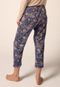 Rückansicht von einem Damen-Model, das HU denim floralpaisley baumwolle Hose 7/8 trägt