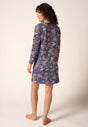 Rückansicht von einem Damen-Model, das HU denim floralpaisley baumwolle Nachthemd langarm trägt