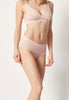 Vorderansicht von einem Damen-Model, das HU dusty rose modal/viskose/tencel Panty trägt